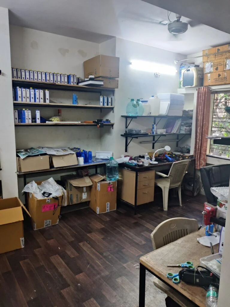 LK Vet Care Pune: Organized workspace at a veterinary clinic.